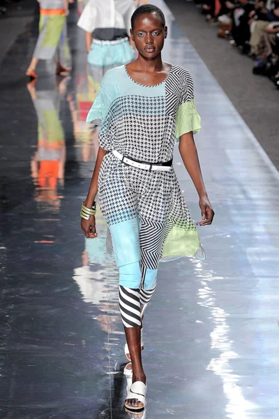 Look 36